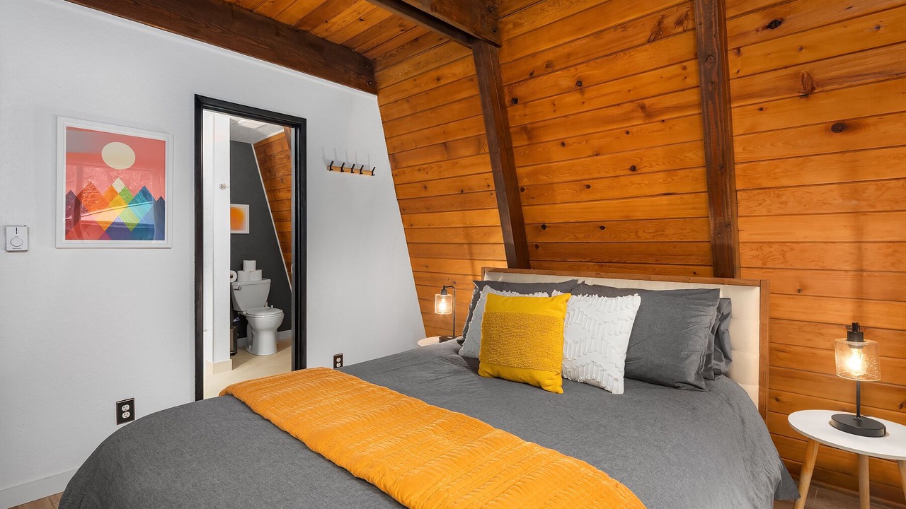 Photo of Bedroom in Baring