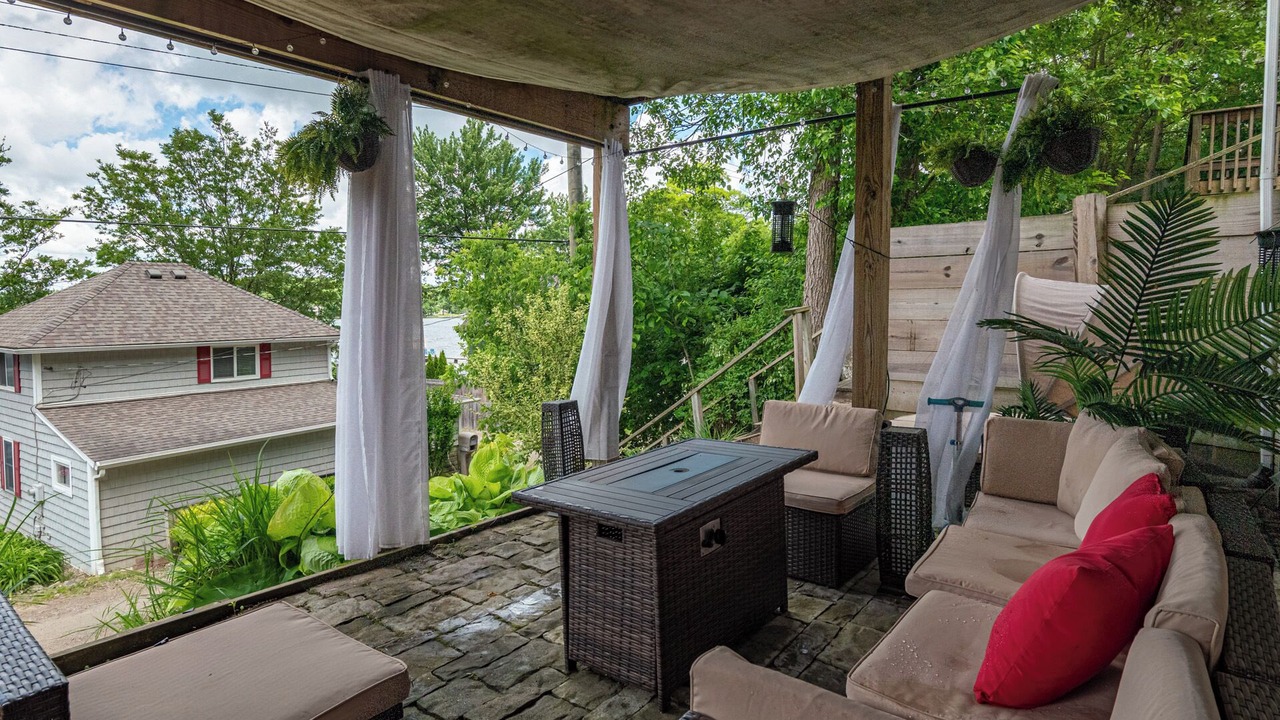 Photo of Patio Balcony in Howell