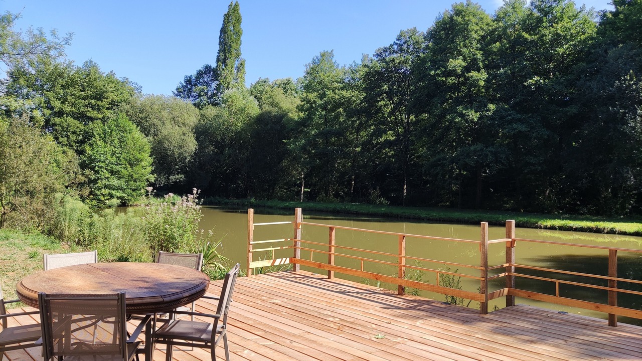 Photo of Outdoor in Courcy