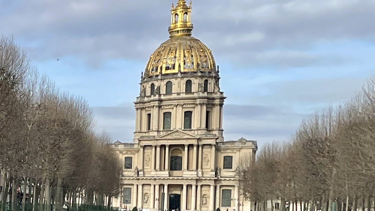 Photo of Others in Quartier de l'Ecole-Militaire
