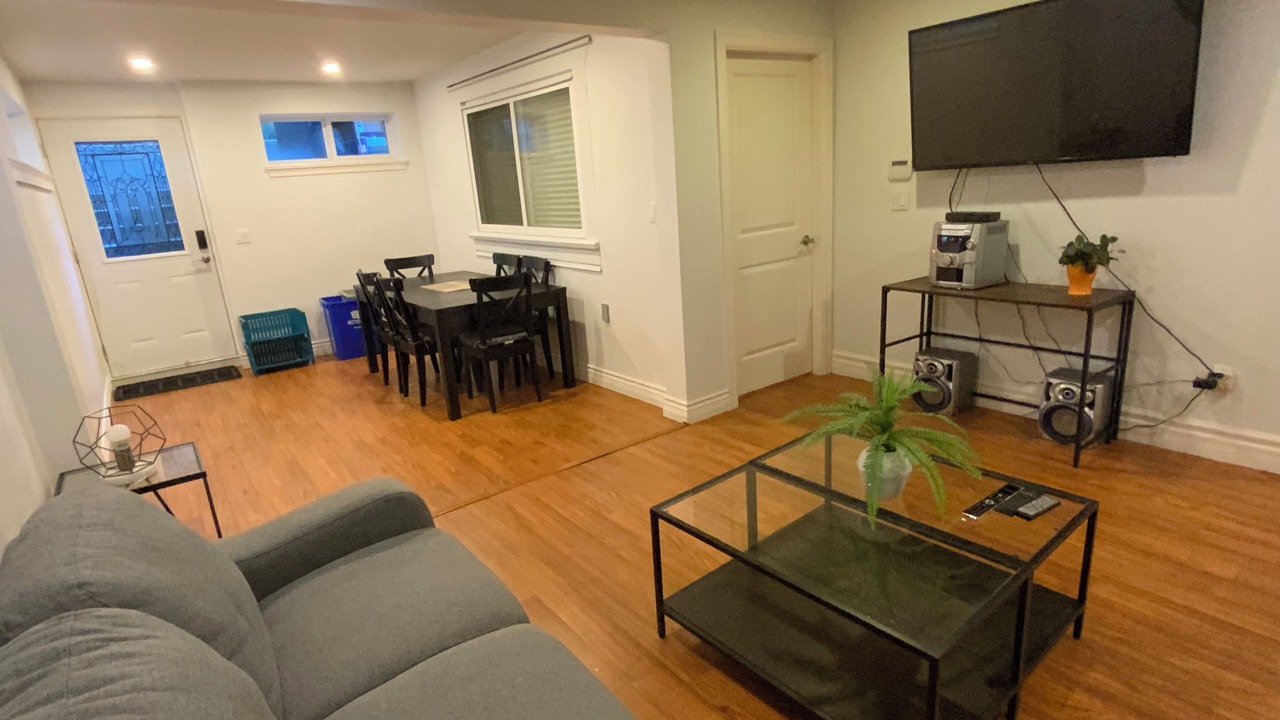 Photo of Livingroom in Coquitlam