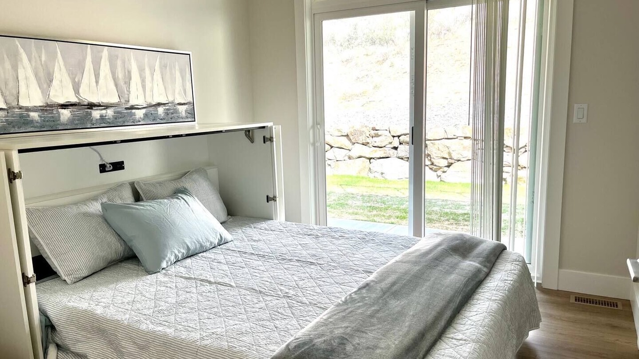 Photo of Bedroom in Okanagan-Similkameen