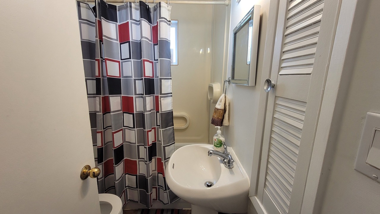 Photo of Bathroom in Stettler