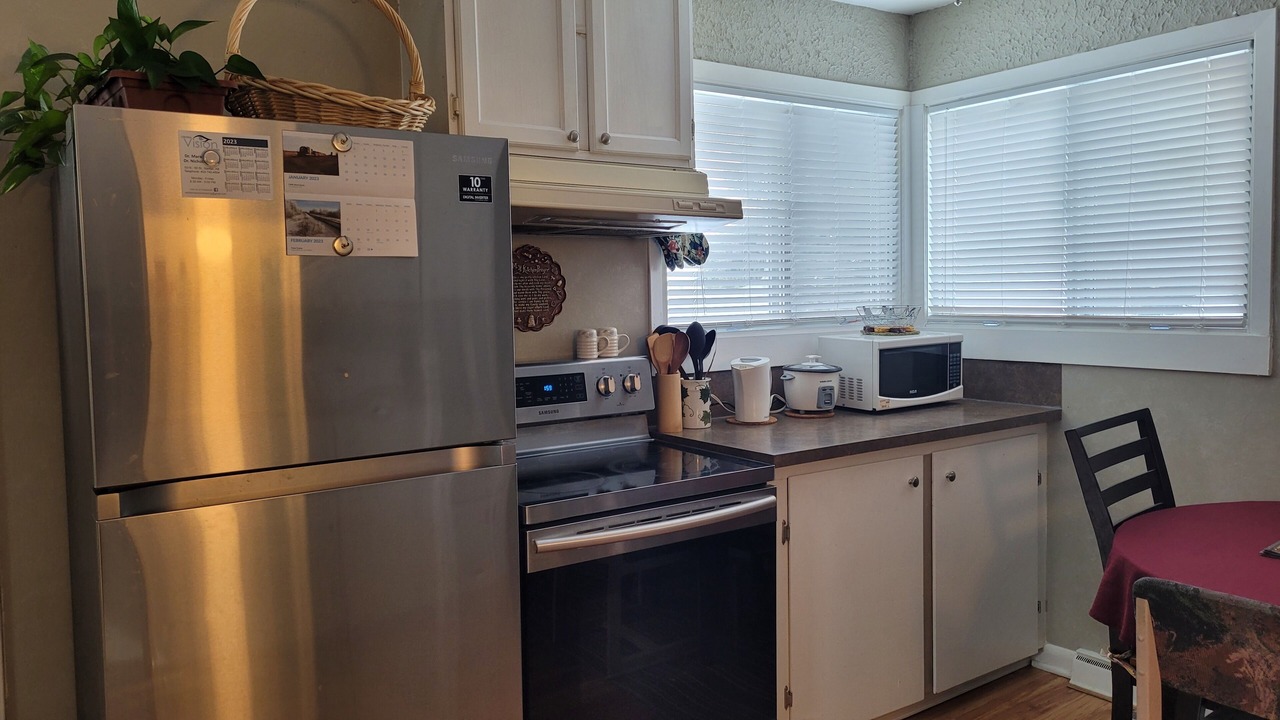 Photo of Kitchen in Stettler