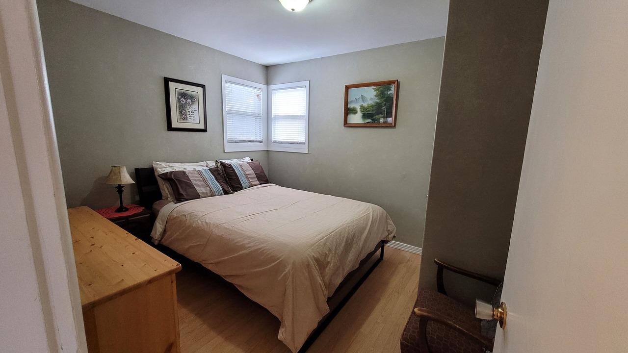 Photo of Bedroom in Stettler
