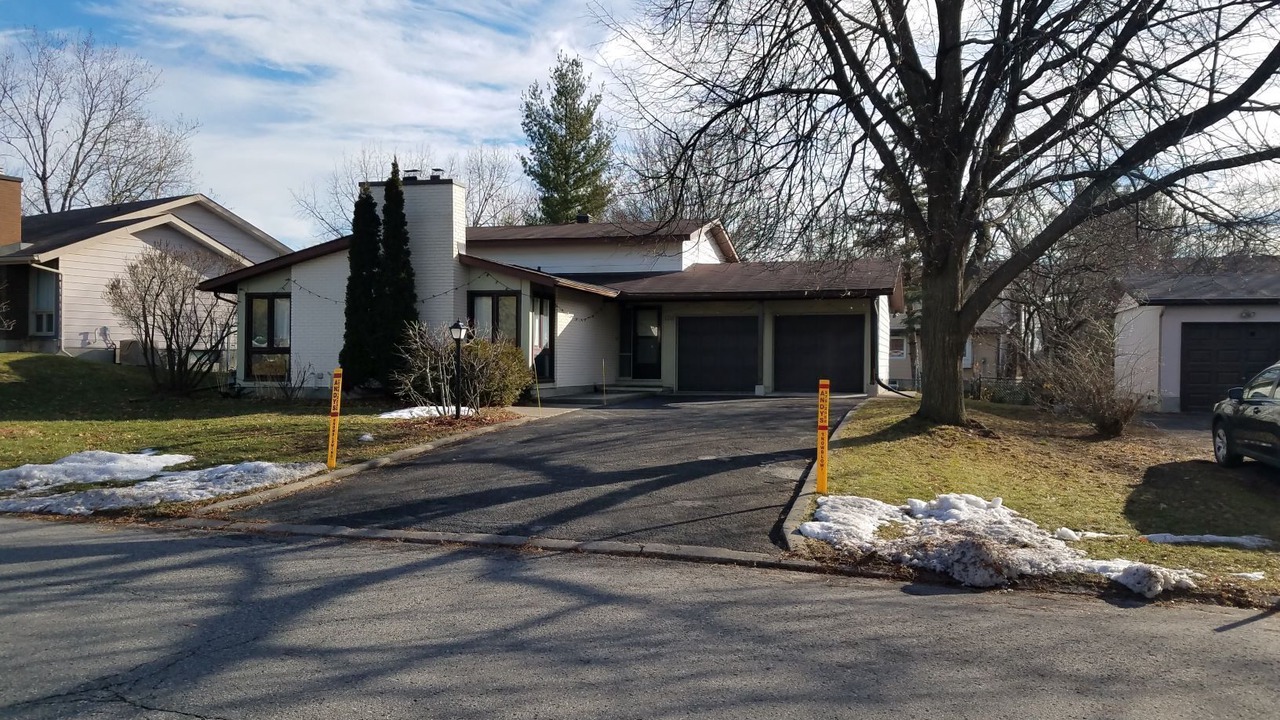 Photo of Outdoor in Ottawa Division
