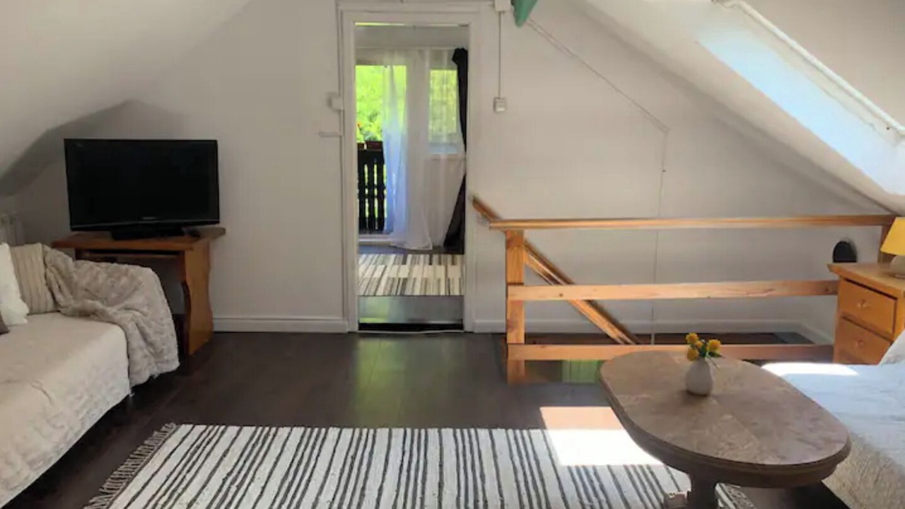 Photo of Bedroom in Poieni