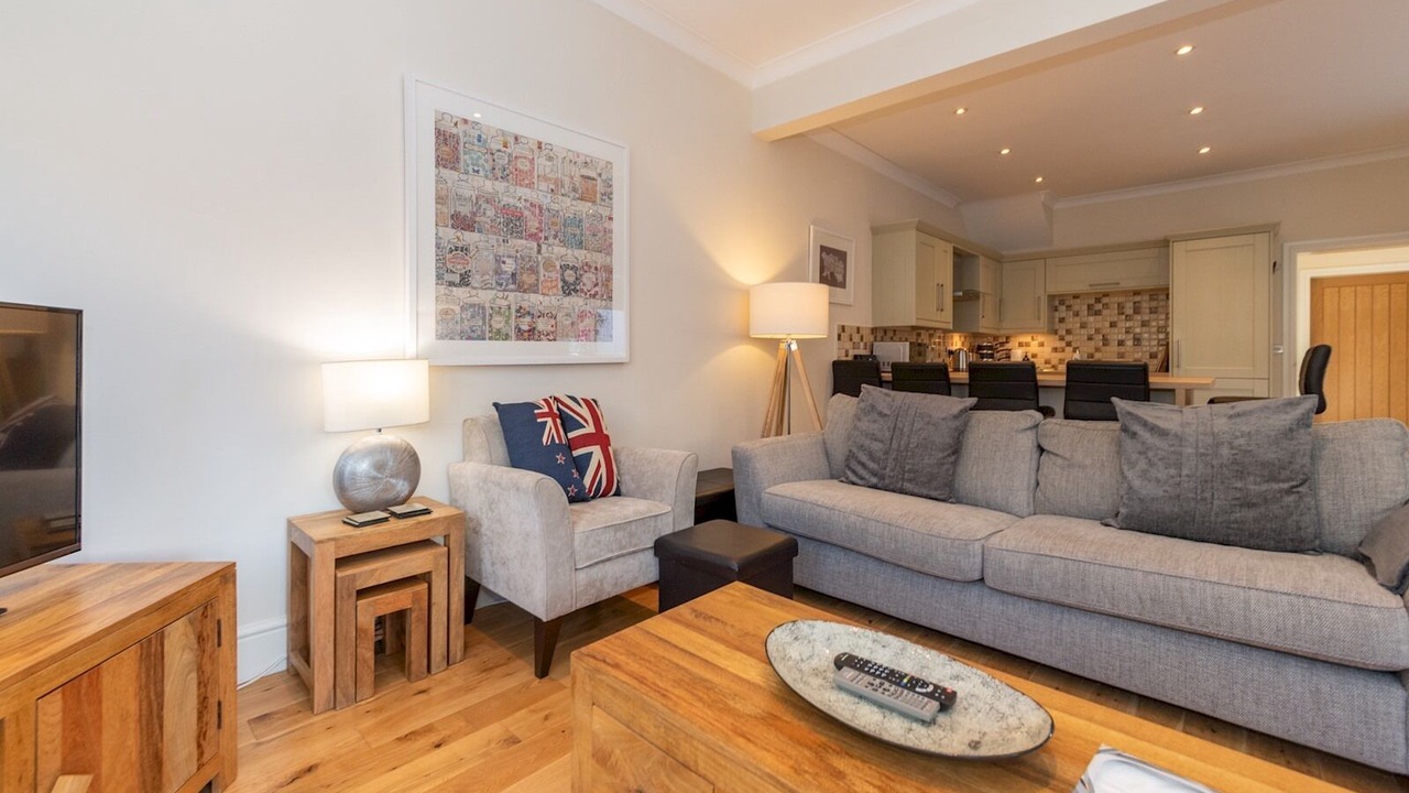 Photo of Livingroom in Reading