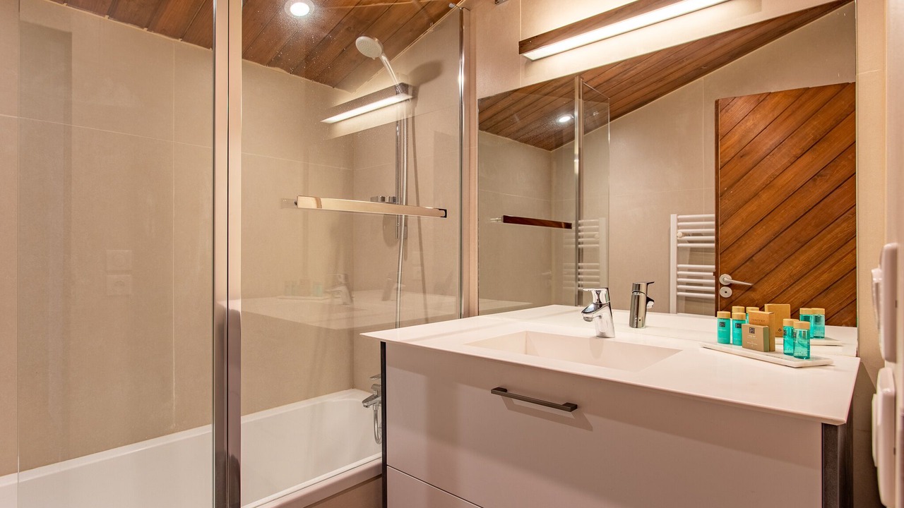 Photo of Bathroom in L'Herbe
