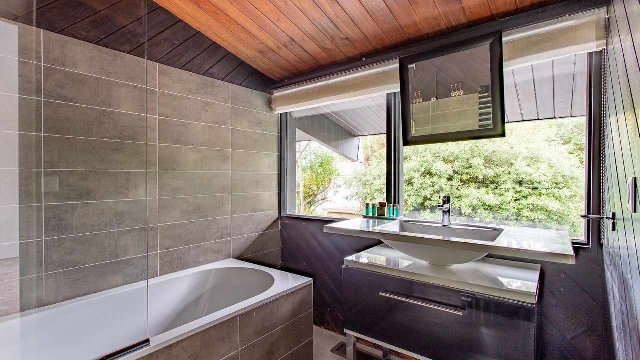 Photo of Bathroom in L'Herbe