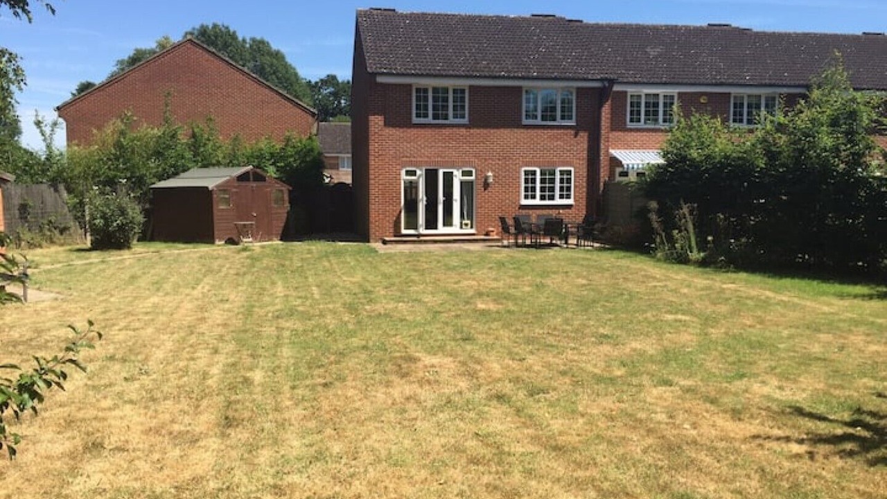 Photo of Outdoor in Epsom