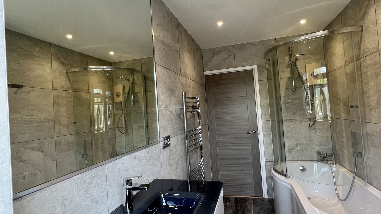 Photo of Bathroom in Shortlands