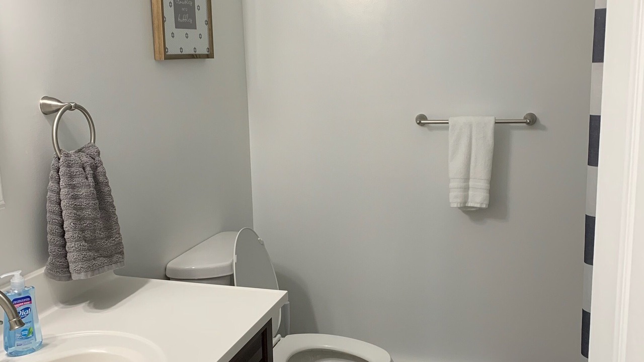 Photo of Bathroom in Holly