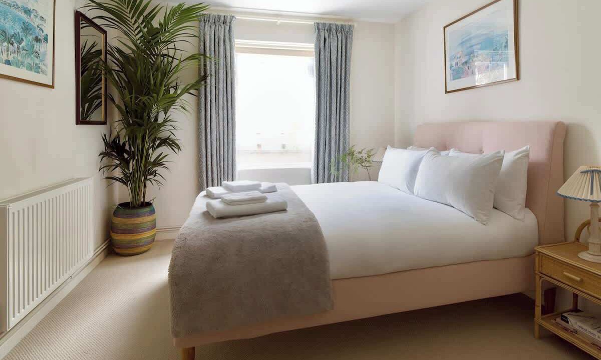 Photo of Bedroom in Westbourne