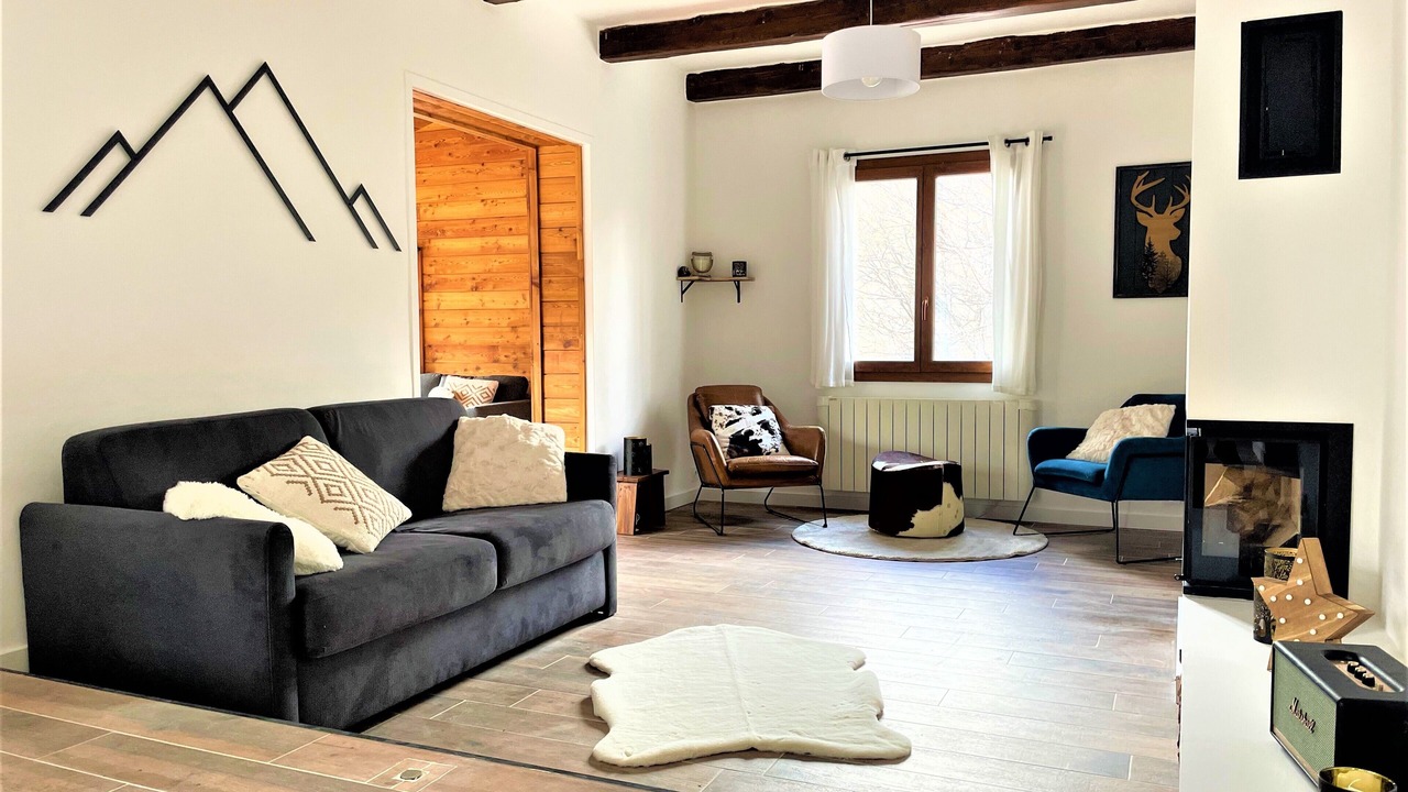 Photo of Livingroom in Allos