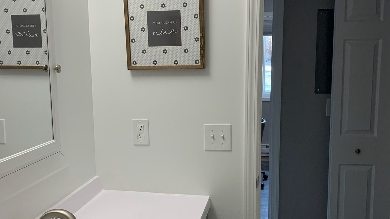 Photo of Bathroom in Holly