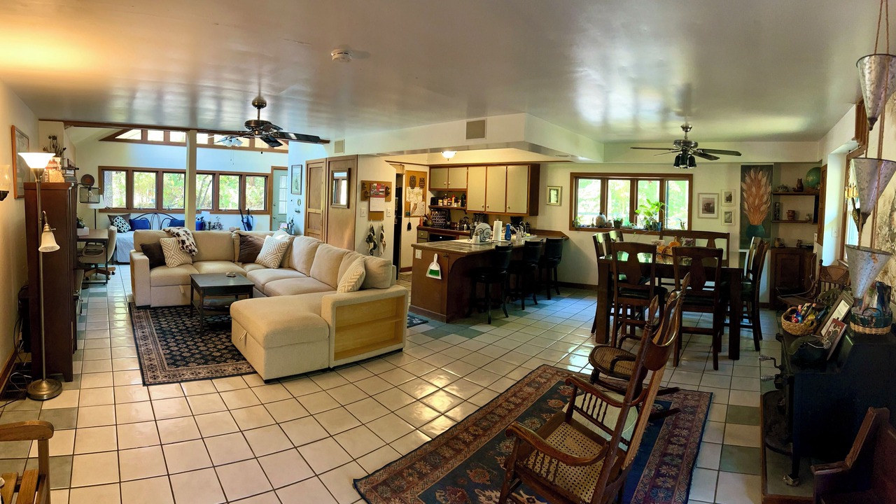 Photo of Livingroom in Carbondale