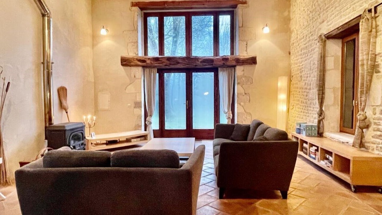 Photo of Livingroom in Authon-Ebeon