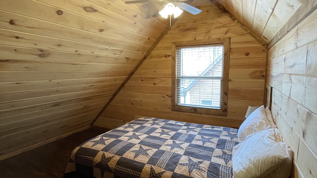 Photo of Bedroom in Van Buren