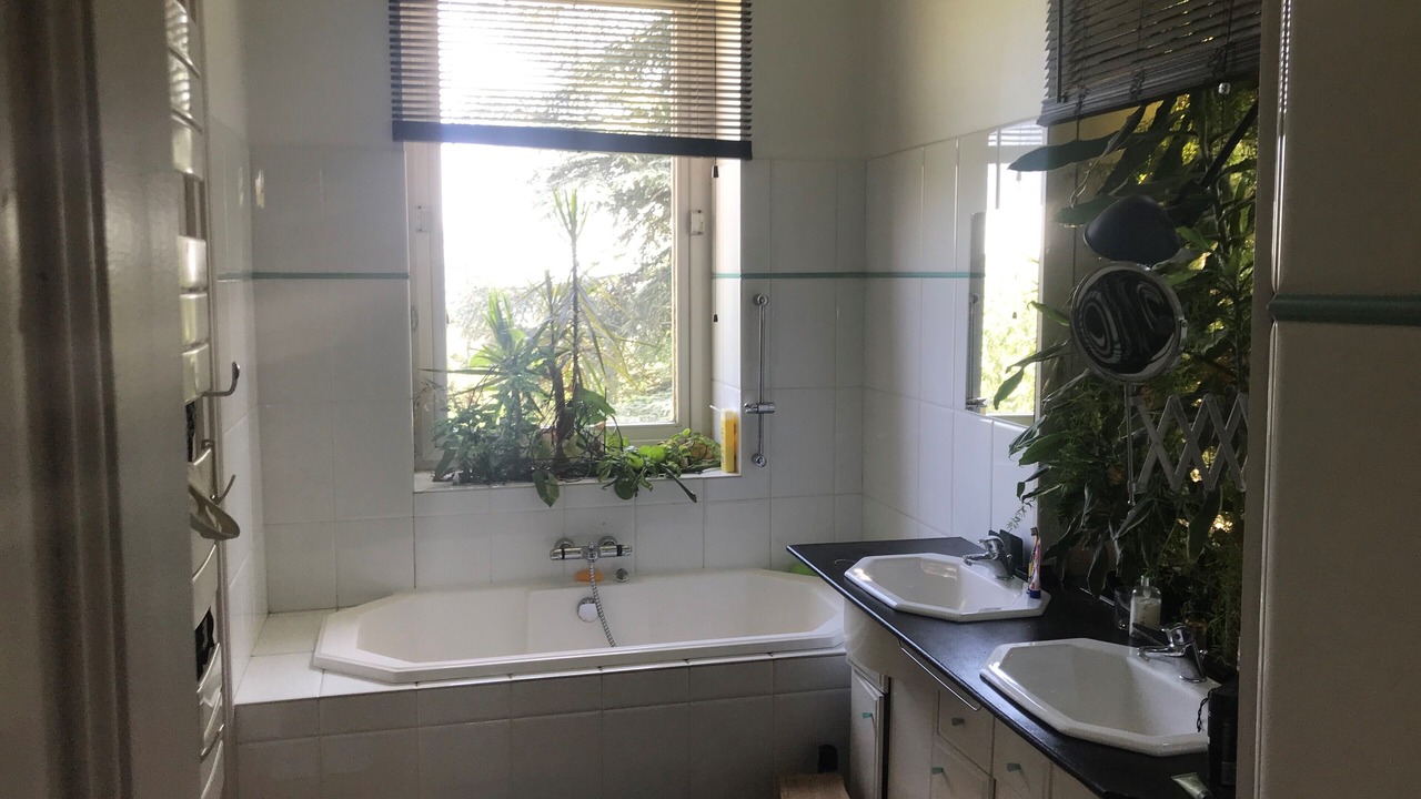 Photo of Bathroom in Brignais
