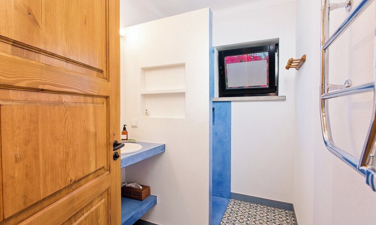 Photo of Bathroom in Lagos e Relvas