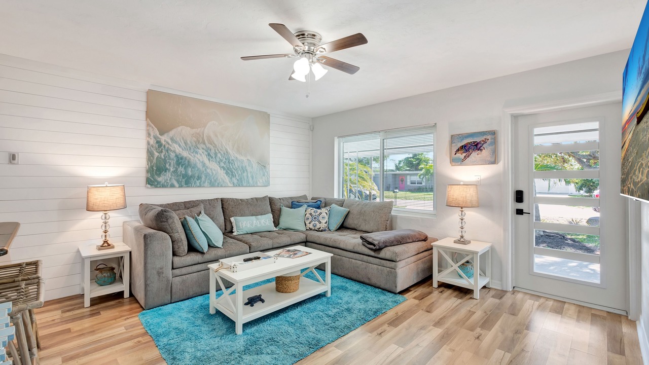 Photo of Bedroom in Riverview Estates