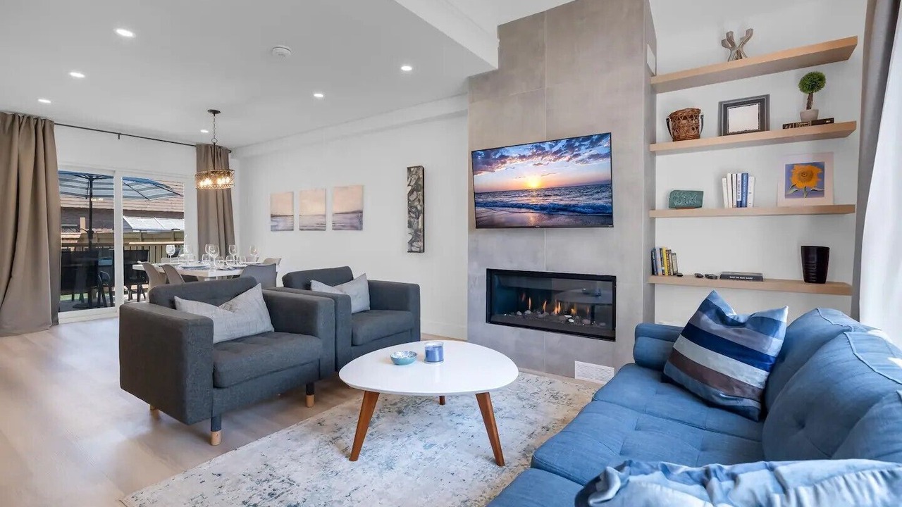 Photo of Livingroom in Port Weller