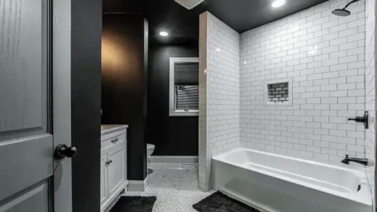 Photo of Bathroom in Lincoln