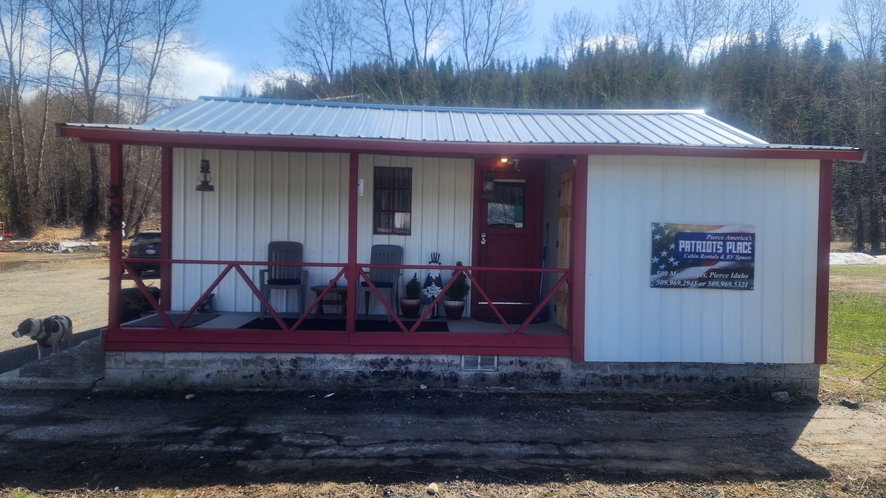 Photo of Others in Pierce