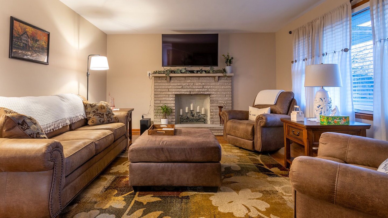 Photo of Livingroom in Lancaster