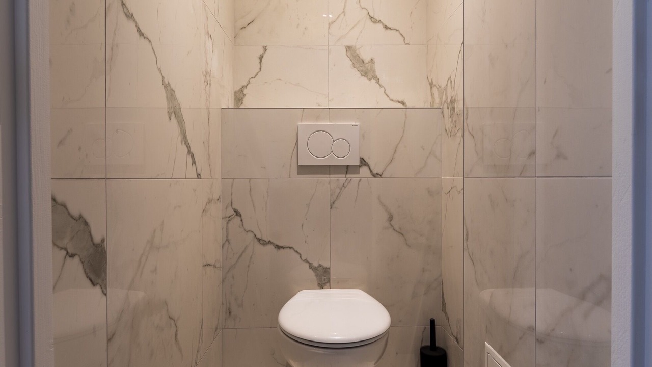 Photo of Bathroom in Liberation