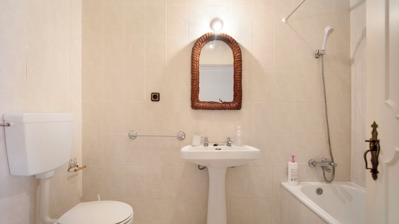 Photo of Bathroom in Sao Martinho do Porto