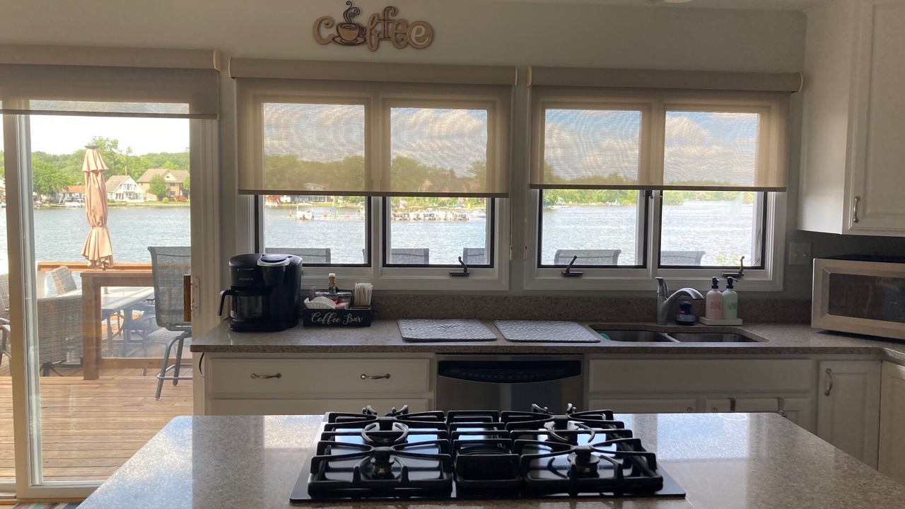 Photo of Kitchen in White Lake