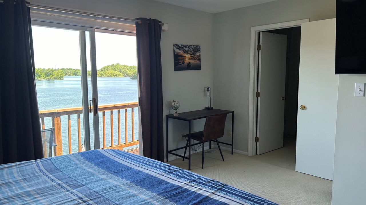 Photo of Bedroom in White Lake