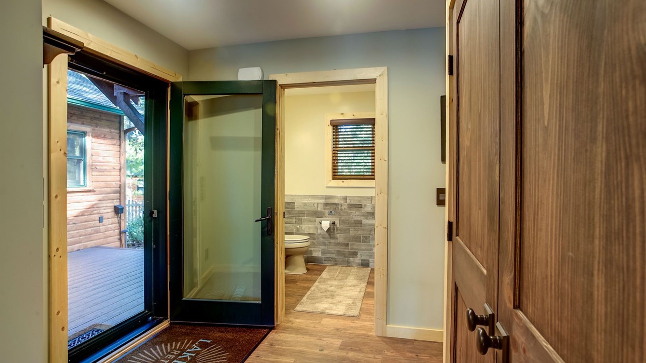 Photo of Bathroom in Mayfield