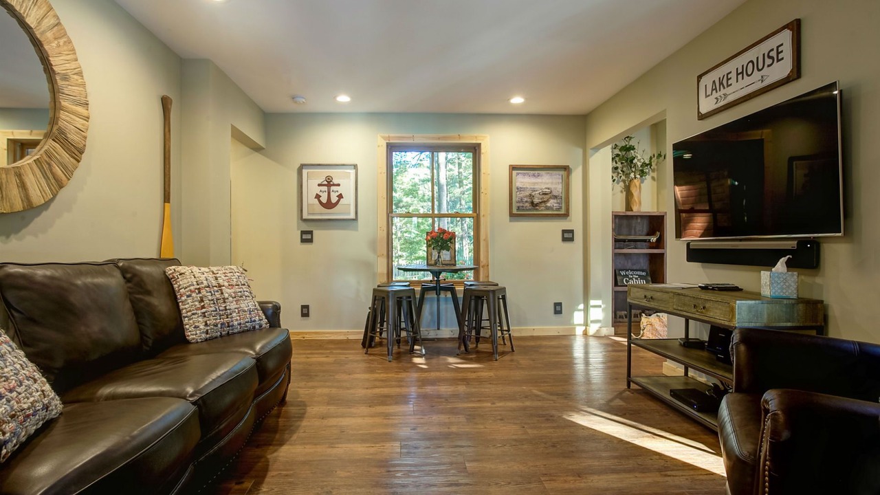 Photo of Livingroom in Mayfield