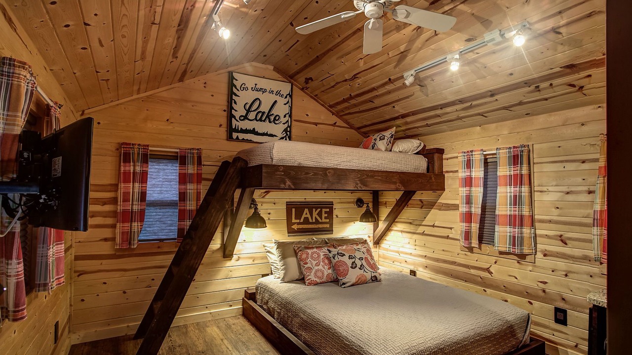Photo of Bedroom in Mayfield
