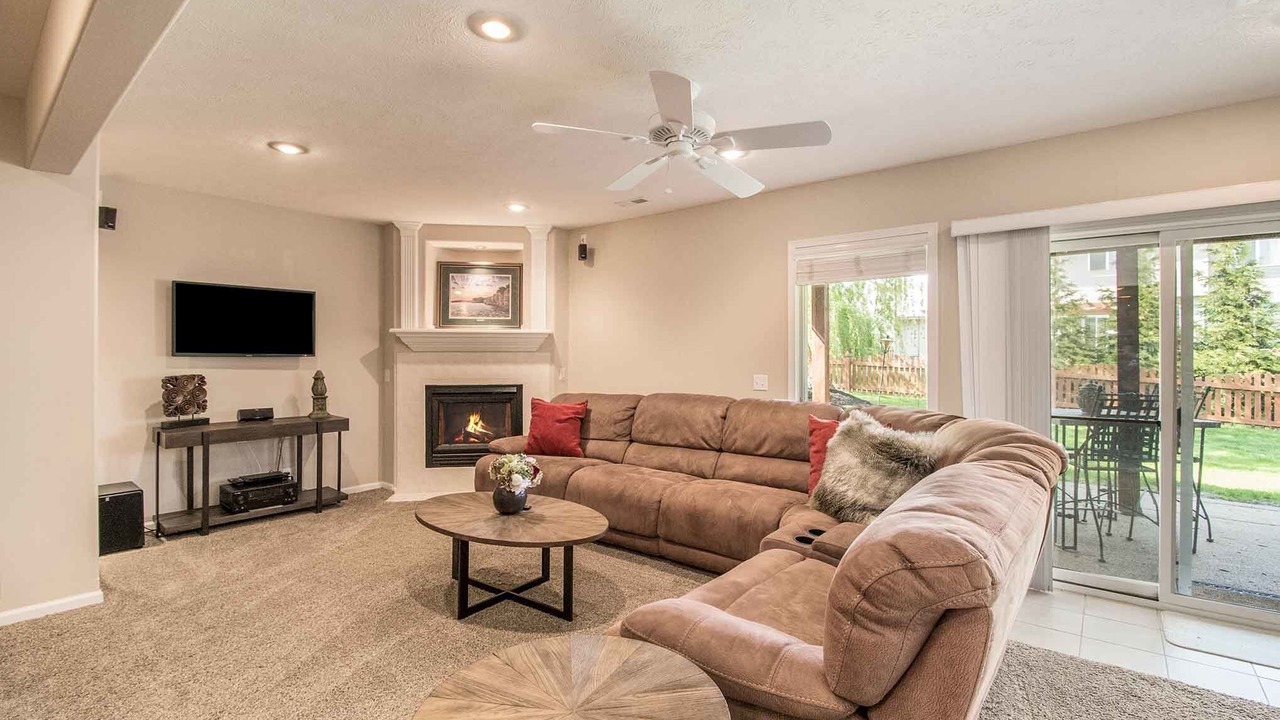 Photo of Livingroom in Omaha