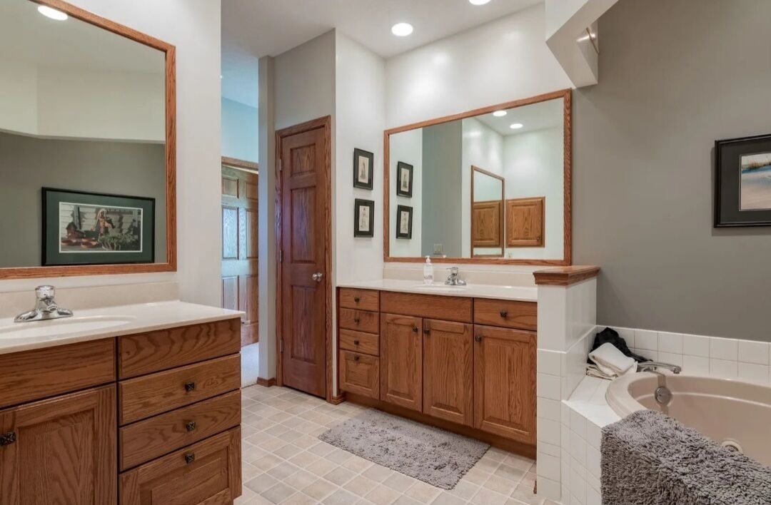 Photo of Bathroom in Graymont