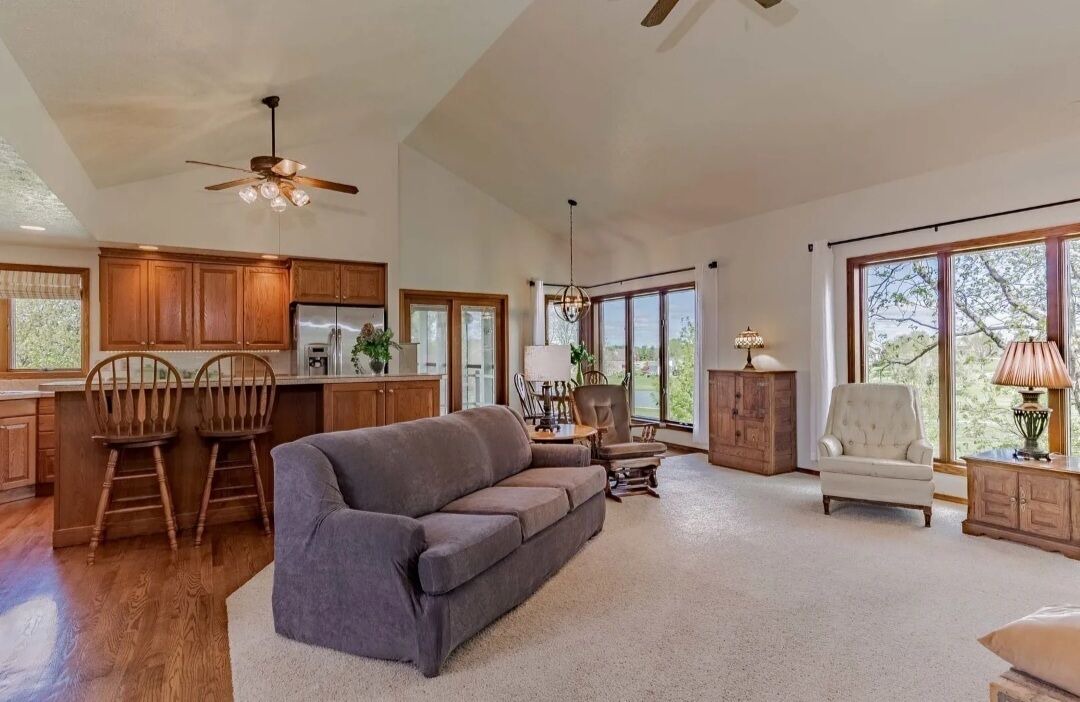 Photo of Livingroom in Graymont