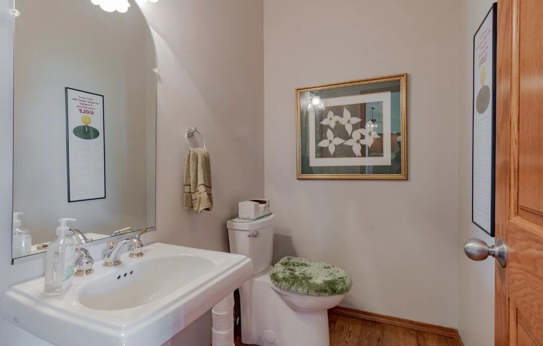 Photo of Bathroom in Graymont