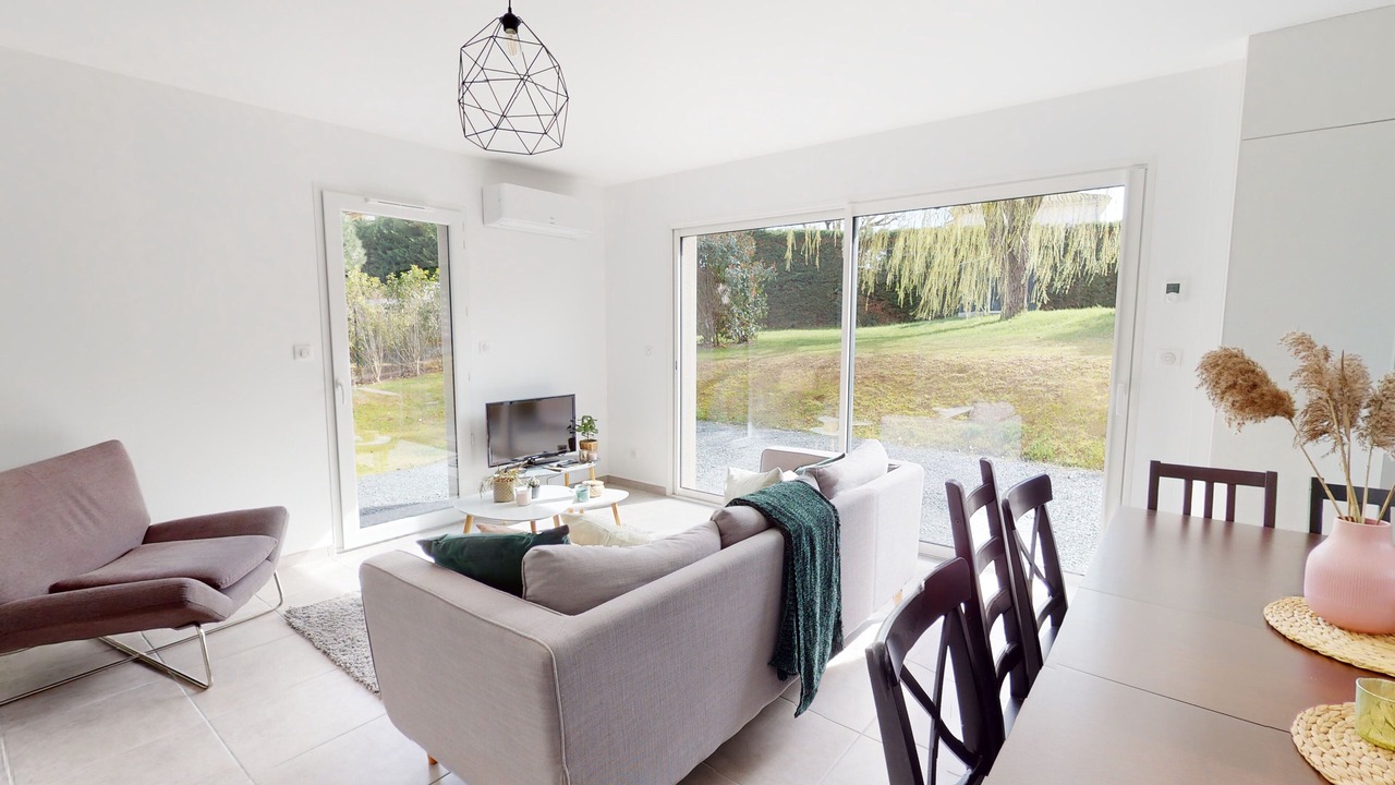 Photo of Livingroom in Brignais