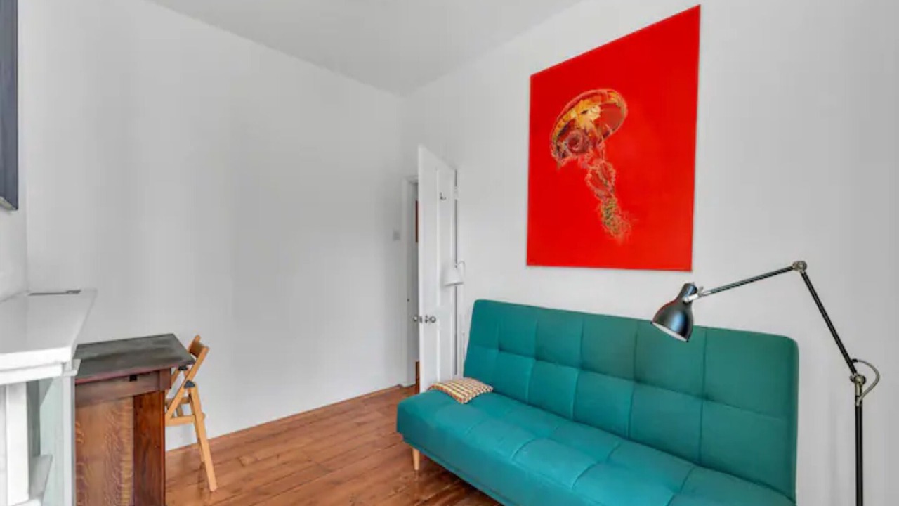 Photo of Livingroom in South Acton