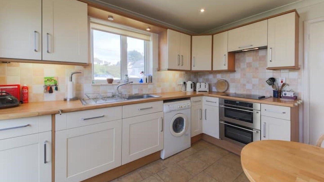 Photo of Kitchen in St Merryn