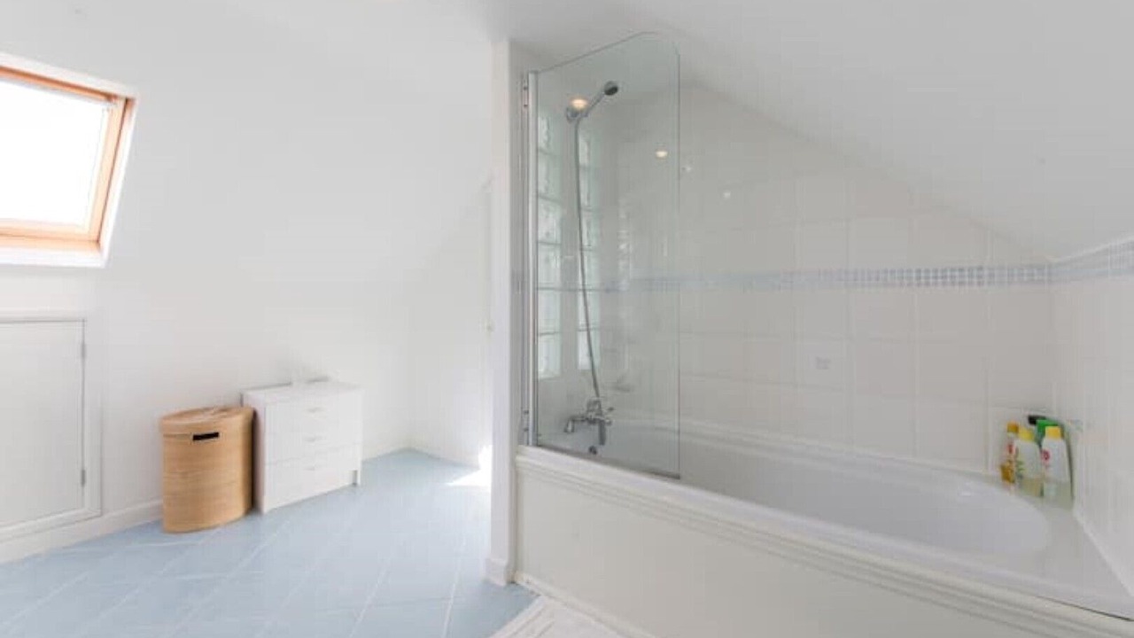Photo of Bathroom in St Merryn