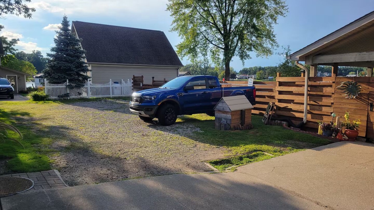 Photo of Outdoor in Fenton