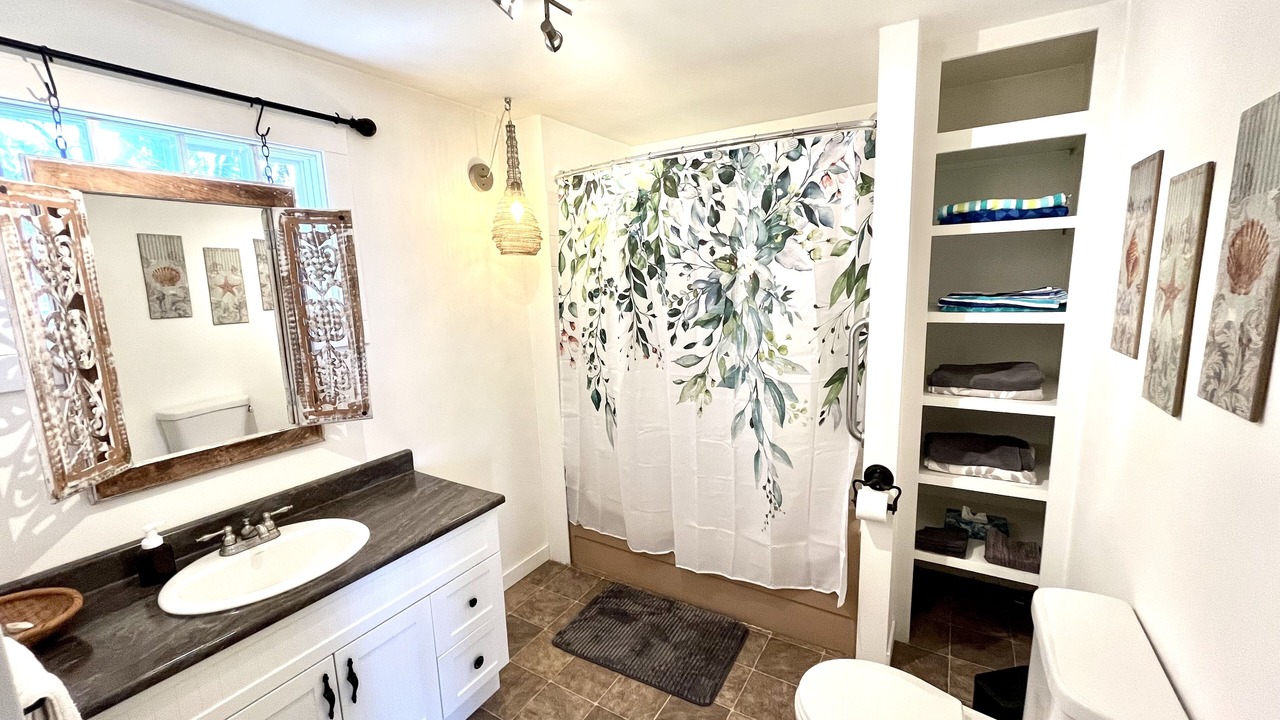 Photo of Bathroom in Winnipeg Beach