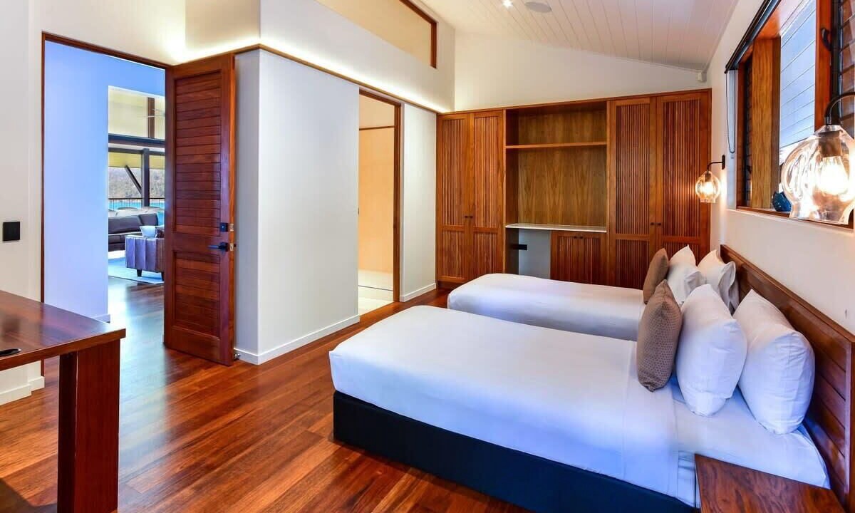 Photo of Others in Hamilton Island