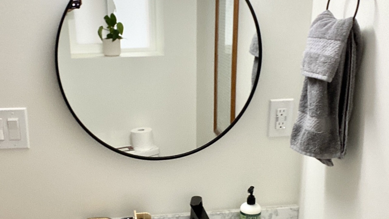 Photo of Bathroom in Kensington-Cedar Cottage