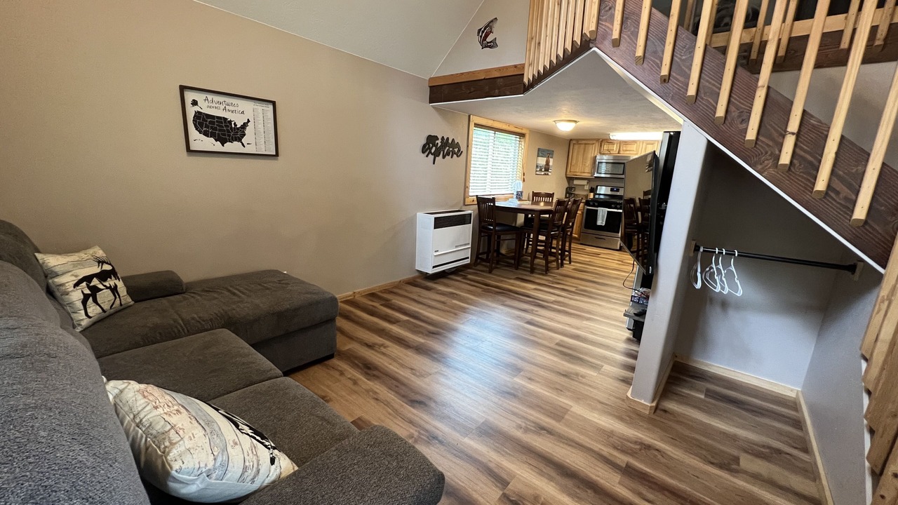Photo of Livingroom in Wasilla